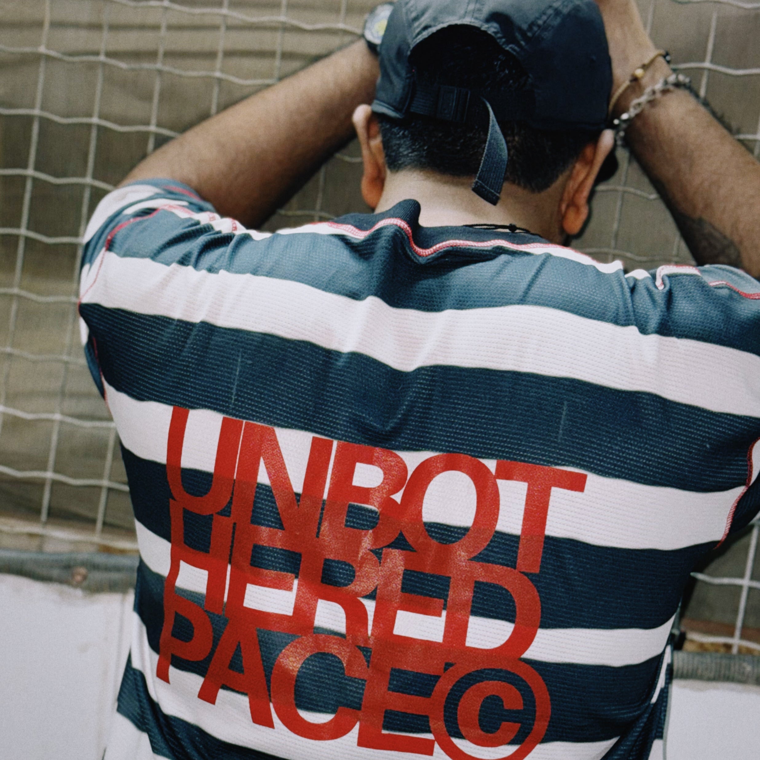 SIR,PLUS.© [UNBOTHERED PACE] A BBOTR & SIR,NUMB.© INITIATIVE T-SHIRT [DROP-03]